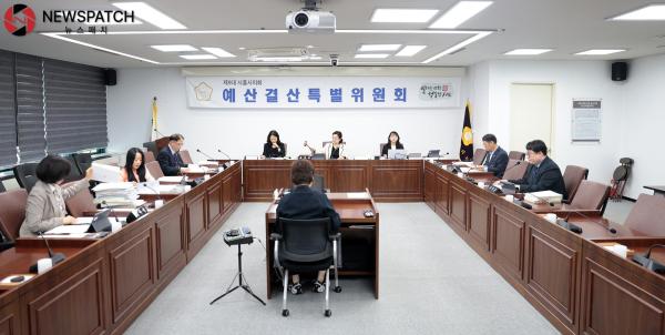 ▲시흥시의회 예산결산특별위원회 / 사진=시흥시의회