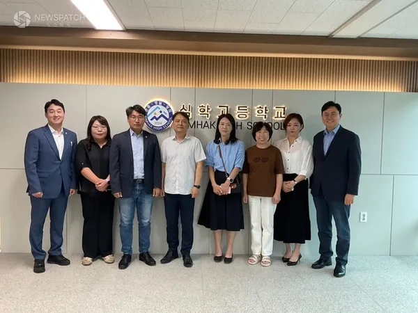 ▲박은주·손성익 의원 / 사진제공=파주시의회