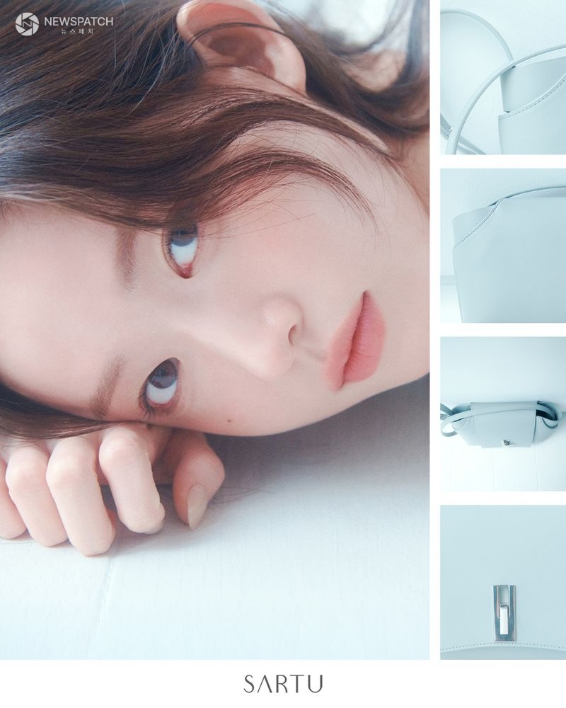 ▲사르투의 ‘TES Shoulder Bag(Light Grey)’과 최윤지가 함께 연출