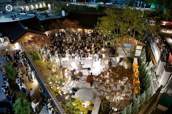 ▲화홍사랑채 행궁마을 콘서트 / 이미지제공=