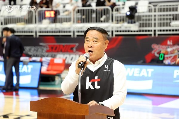 ▲KT 소닉붐 홈 개막전, 축사 / 사진제공=