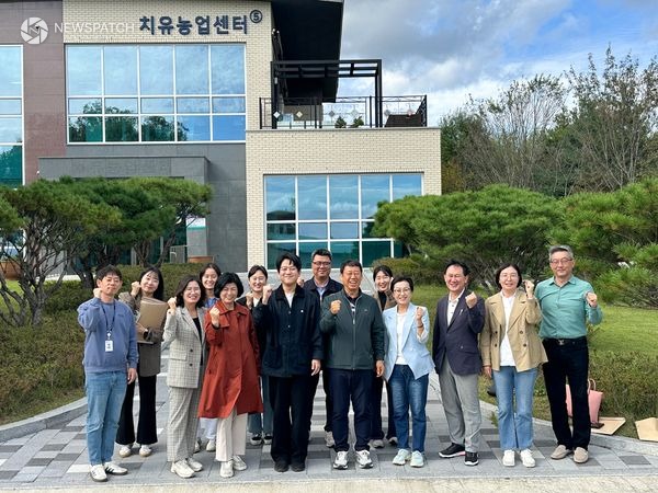 ▲교육복지위원회 벤치마킹 치유농업센터 / 사진제공=시흥시의회