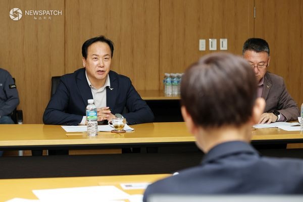 ▲지역난방 요금 인하 위해 DS파워 방문 / 사진제공=오산시