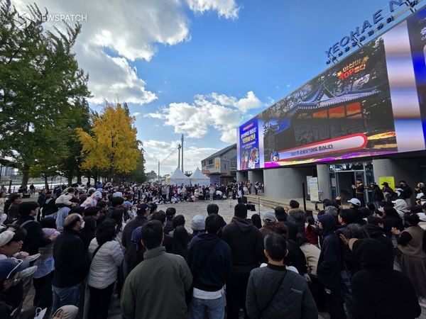 ▲2025 은행나무길 거리예술제 / 사진제공=아산문화재단