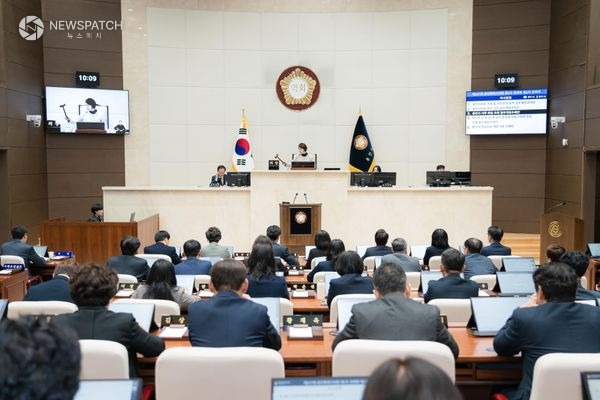 ▲제297회 제2차 정례회 제2차 본회의 / 사진제공=용인특례시의회