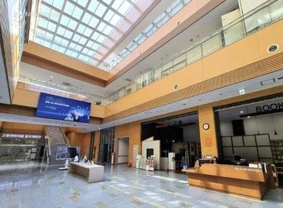 ▲입주기업 모집하는 성남시니어산업혁신센터 내부 전경 출처: 성남시, 시니어산업혁신센터 입주기업 5개사 모집 - 수원인터넷뉴스 - https://www.swinews.com/566905