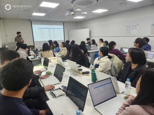 ▲의왕시청소년재단 디지털 전환 대응 직원 역량 강화 교육