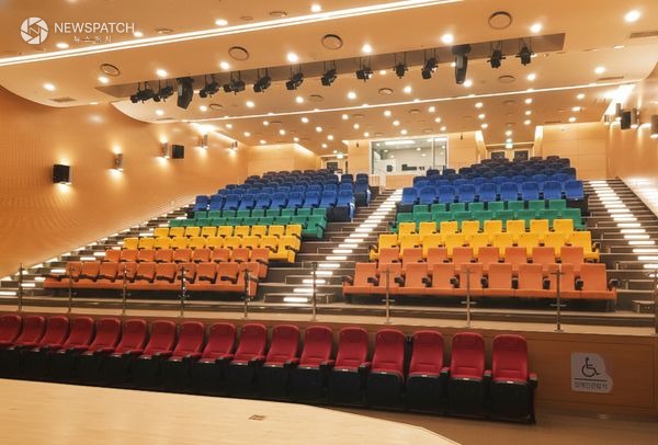 ▲화성시어린이문화센터 아이누리극장