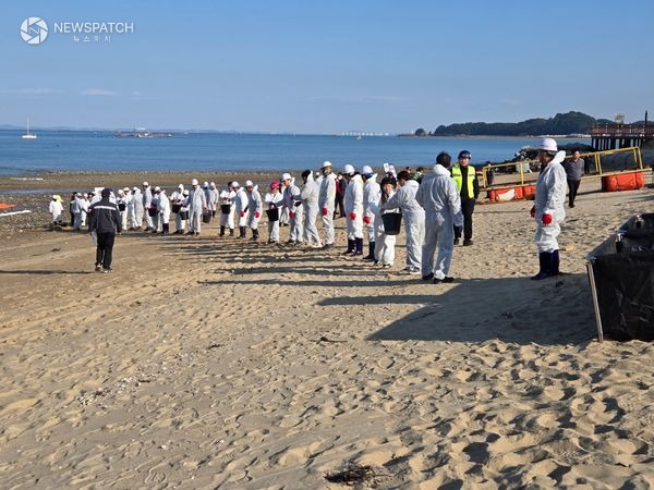 ▲당진시 왜목해수욕장, 민관 합동 해안방제훈련