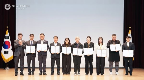 ▲광주시, 2025년 민원 처리 실적 점수제 우수 공무원·부서 시상