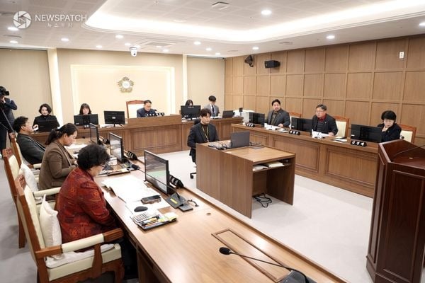 ▲수원특례시의회_환경안전위원회_조례안_안건심사