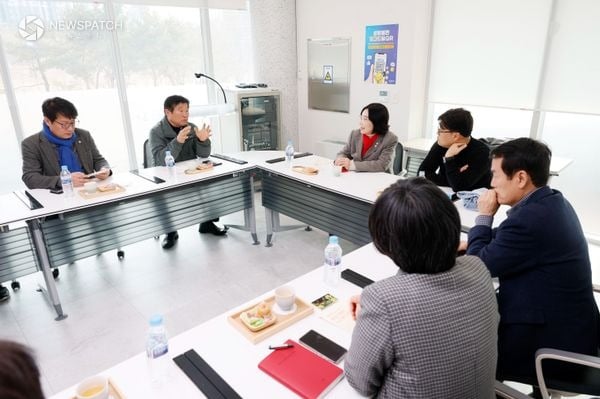 ▲도시건설위원회_동탄노인복지관 차담회