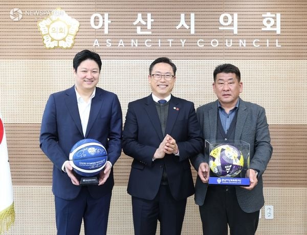 ▲아산시 연고 프로스포츠단, 우리은행 우리WON 여자프로농구단과 간담회