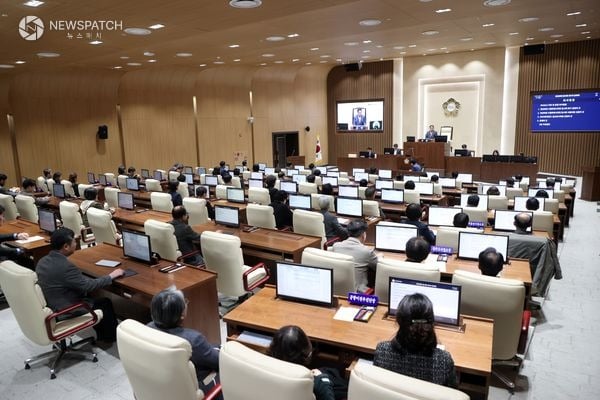 ▲수원특례시의회, 제399회 임시회 개회