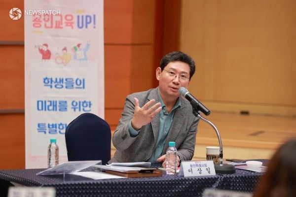 ▲이상일 용인특례시장이 2025년 9월 30일 처인지역 초등학교 학부모들과 간담회