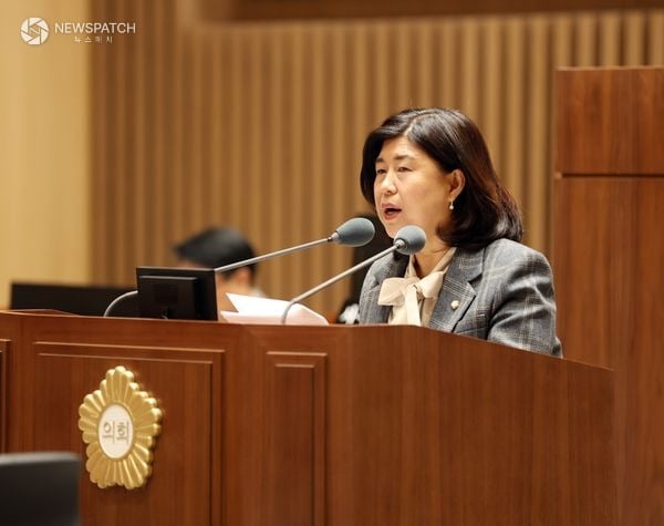 ▲조미옥 수원특례시의회 의원이 제399회 임시회 제2차 본회의에서 5분 자유발언을 하고 있다