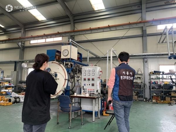 ▲시흥시 주요악취배출업소 집중관리 / 사진제공=시흥시