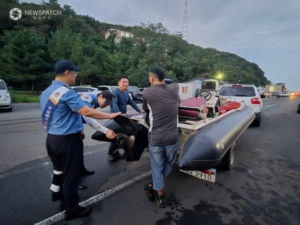 ▲지난 2025년 무상점검 및 캠페인 / 사진제공=평택해경