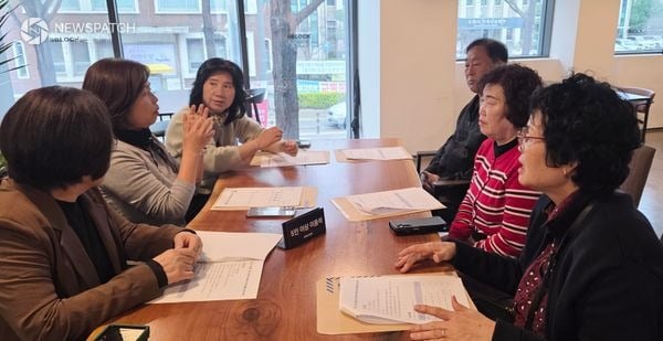 ▲ 통장협의회 임원진과 소통 간담회 / 사진=