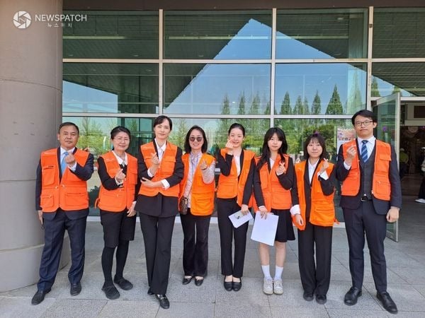 ▲ 고양시자원봉사센터 통역봉사단 / 사진=고양시