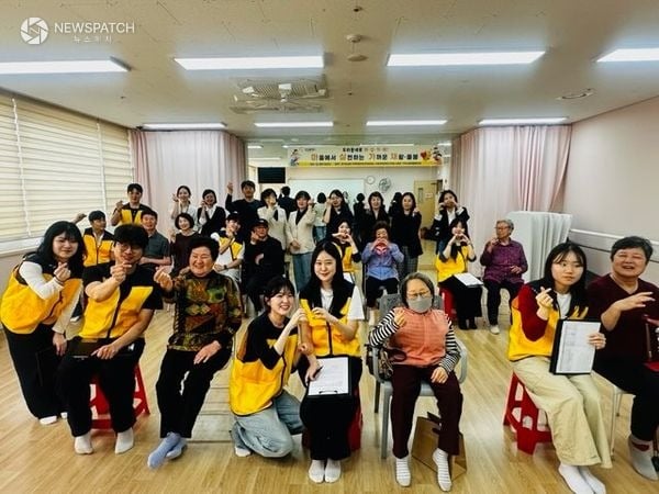 ▲ 화성특례시 동탄구보건소가 마실가재 프로그램 참여자들 / 사진=화성특례시