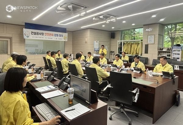 ▲ 건설공사장 안전관리 강화 회의 / 사진=시흥시