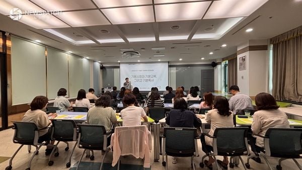 ▲ 공무원들이 시흥시 기본사회 분야별 워크숍에 참여 / 사진=시흥시