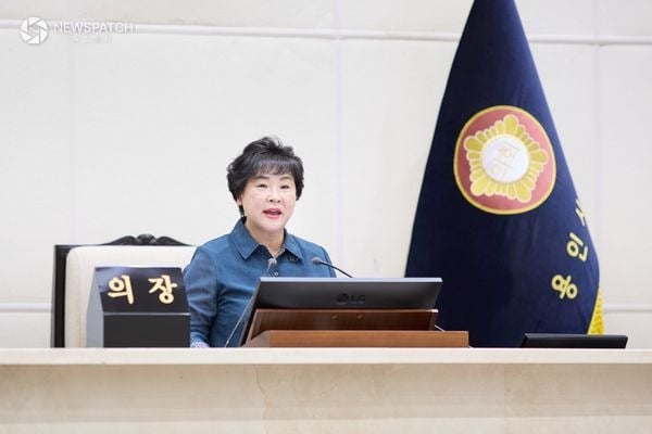 ▲ 제304회 임시회 열어…의장 장정순, 부의장 김길수 선출
