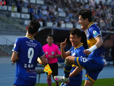 충남아산FC-부천FC, 2-2 팽팽한 접전 부천FC의 후반 동점골로 승부 가르지 못해