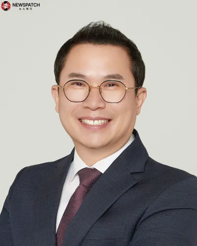 이오수 경기도의원, 광교 송전철탑 10여 년 숙원사업 해결 이끌어