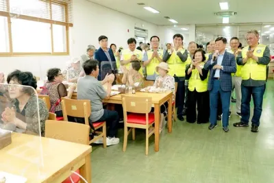 신상진 성남시장, 초복 맞아 어르신 보양 행사 참석
