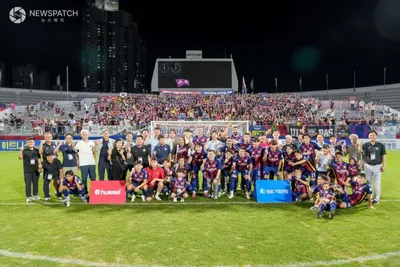 수원FC, 이재준 수원시장 깜짝 방문에 4-2 대승 선물