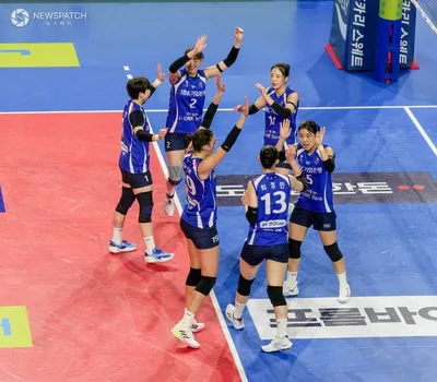 IBK기업은행, V리그 개막전서 우승후보 페퍼저축은행 꺾어