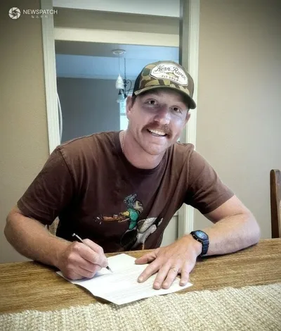 KT 위즈, 전 메이저리거 사우어 영입