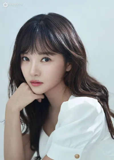 윤송아, 오컬트 스릴러 '피화' 주연 캐스팅