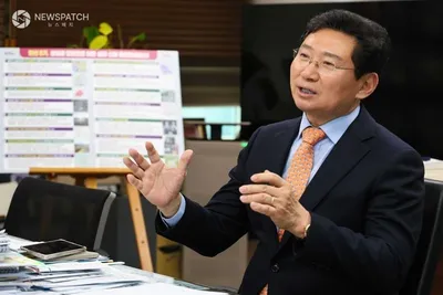 [신년인터뷰] 이상일 용인특례시장, 대한민국 반도체, 삼성·SK 초대형 클러스터로 1000조 투자 시대 열다