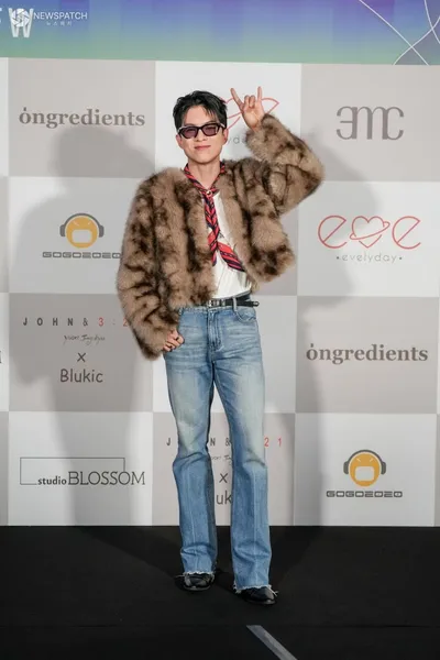 가수 나태주, '멋진 태주 포즈' ( 서울패션위크 2026 F/W )