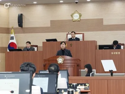 아산시의회 명노봉 의원, “시민 신뢰 바탕으로 한 의회 본연의 역할” 강조