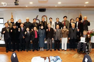 화성특례시의회, 화성문화원 60년사 출간 기념회 참석