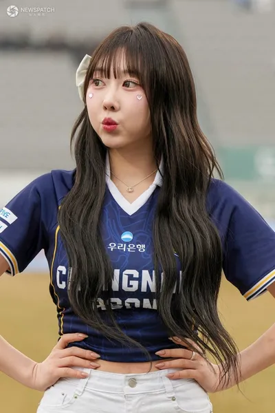 한지은 치어리더, '귀여운 볼 빵빵 애교 표정'