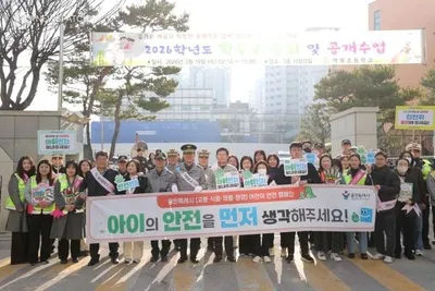 이상일 용인특례시장, 역북초 교통지도 봉사