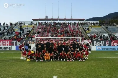 경남FC, 김포 꺾고 시즌 첫 승. . .배성재 감독 체제 첫 승리 신고하며 반등 발판 마련