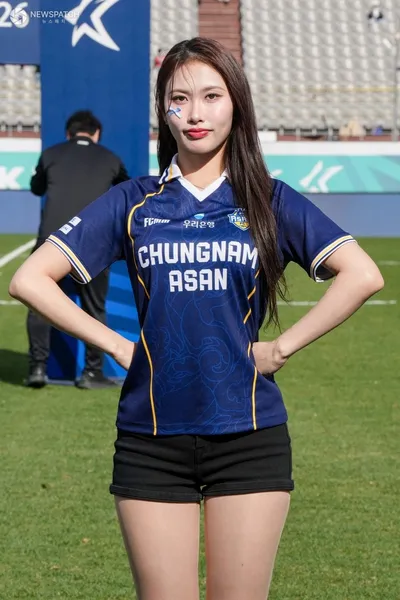 최해윤 치어리더,  '반짝이는 외모'