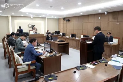 수원특례시의회, 수원시정연구원장 임용후보자 인사청문회 개최