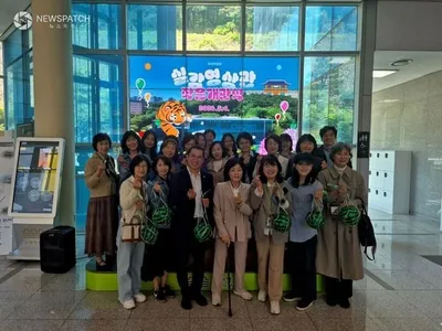 이오수 경기도의원, 수원박물관 실감영상관 작은 개관식 참석