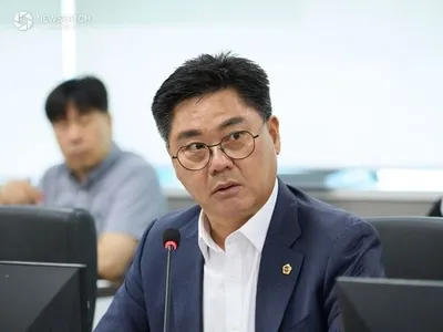 정하용 경기도의원, 베이비부머 인턴캠프 도내 확대 촉구. . .경기도 지역경제 활성화 우선해야