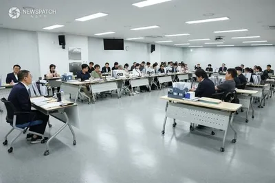 고양대전환준비위, 신청사 건립단 업무보고 거부