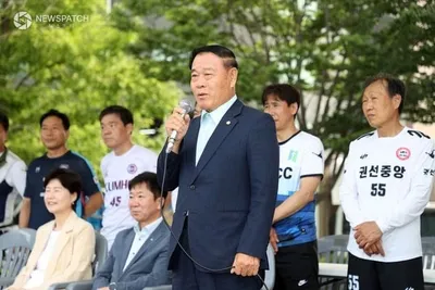 수원특례시의회, 제12회 권선구청장배 생활체육 족구대회 참석
