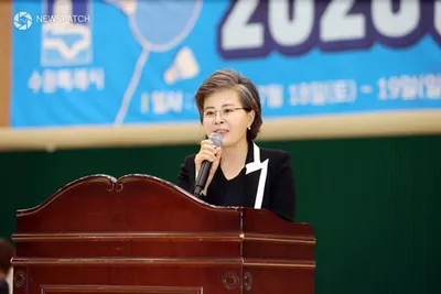 수원특례시의회, 배드민턴 대회 현장 찾아 생활체육 지원 약속
