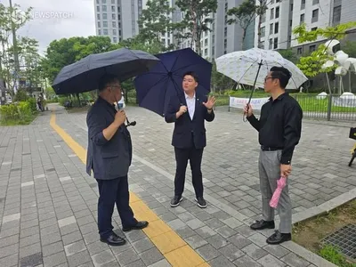 홍은철 수원특례시의원, 매교역푸르지오SK뷰 통학 안전 점검 통해 학원버스 승하차 공간 확보 및 교통 흐름 개선 촉구